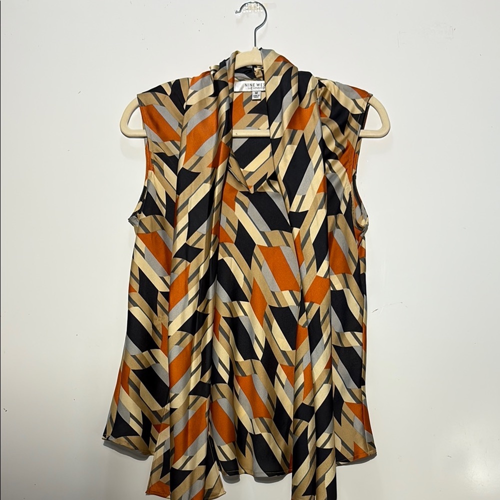 Geometric Sleeveless Blouse with Scarf size medium